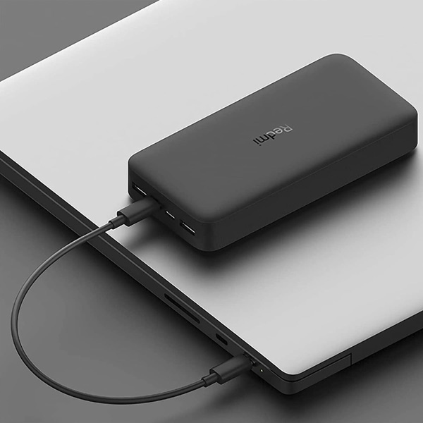 پاوربانک شیائومی مدل Redmi PB100LZM ظرفیت 10000 میلی آمپر ساعت به همراه کابل تبدیل microUSB