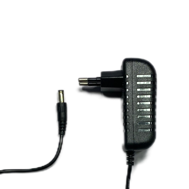 آداپتور 6 ولت 2 آمپر مدیا نور مدل 6V-2A